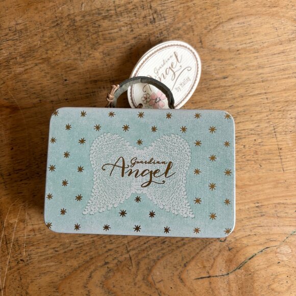 NWT! Maileg - Little Sister Angel Mouse in Suitcase - Picture 3 of 7